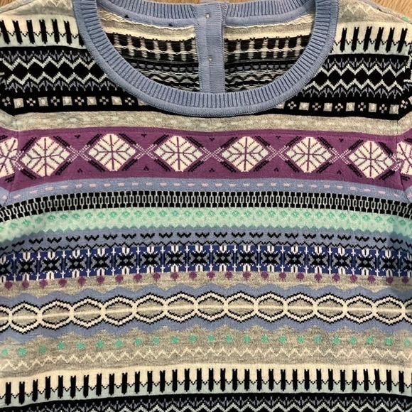 Talbots Lambswool Sweater XS Fair Isle Crewneck Blue Purple Buttons Classic - Picture 4 of 6